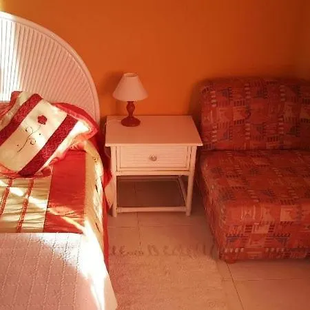 Casa Nuno فندق مبيت وإفطار لاغوا